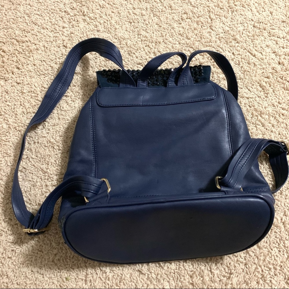 Backpack bag - Picture 3 of 6